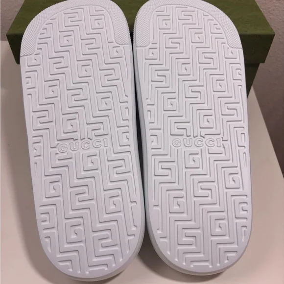 Gucci Men Size Web Slide - Picture 8 of 9